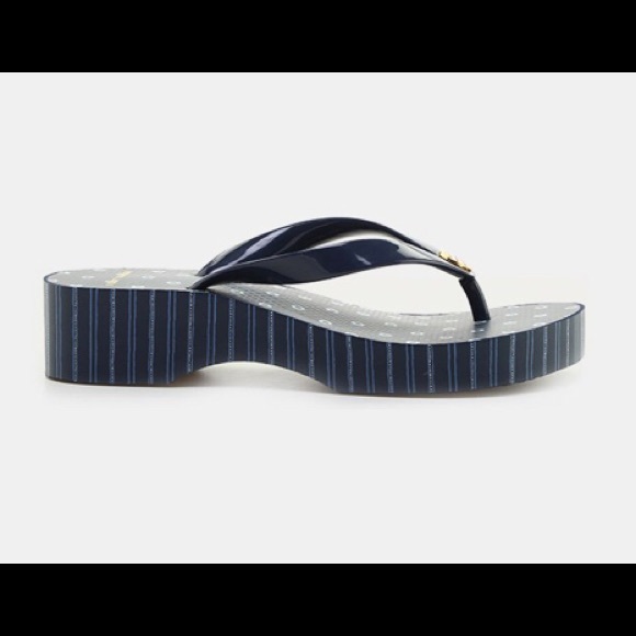 NWT Tory Burch Printed Wedge Thong Sandals - Picture 6 of 9